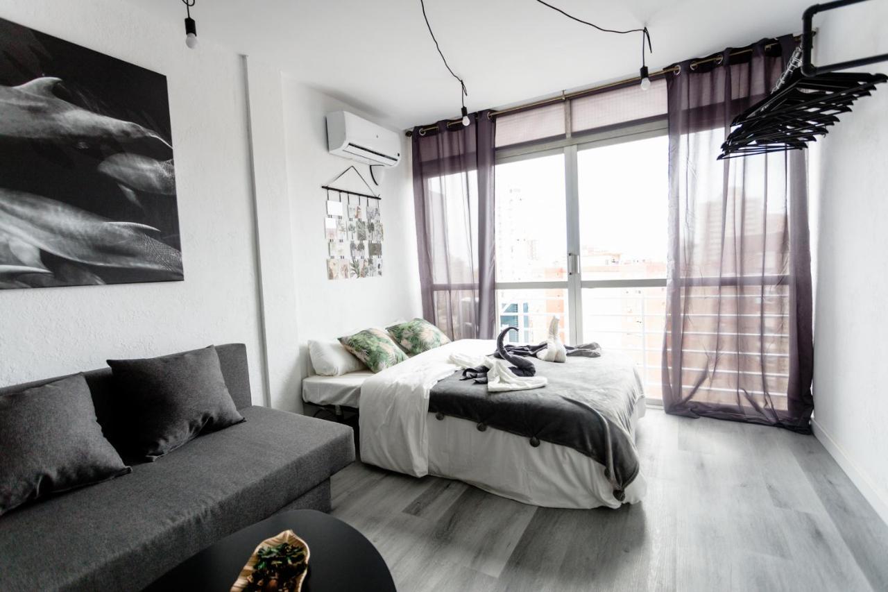 Modern Studio With See And City View Benidorm Bagian luar foto